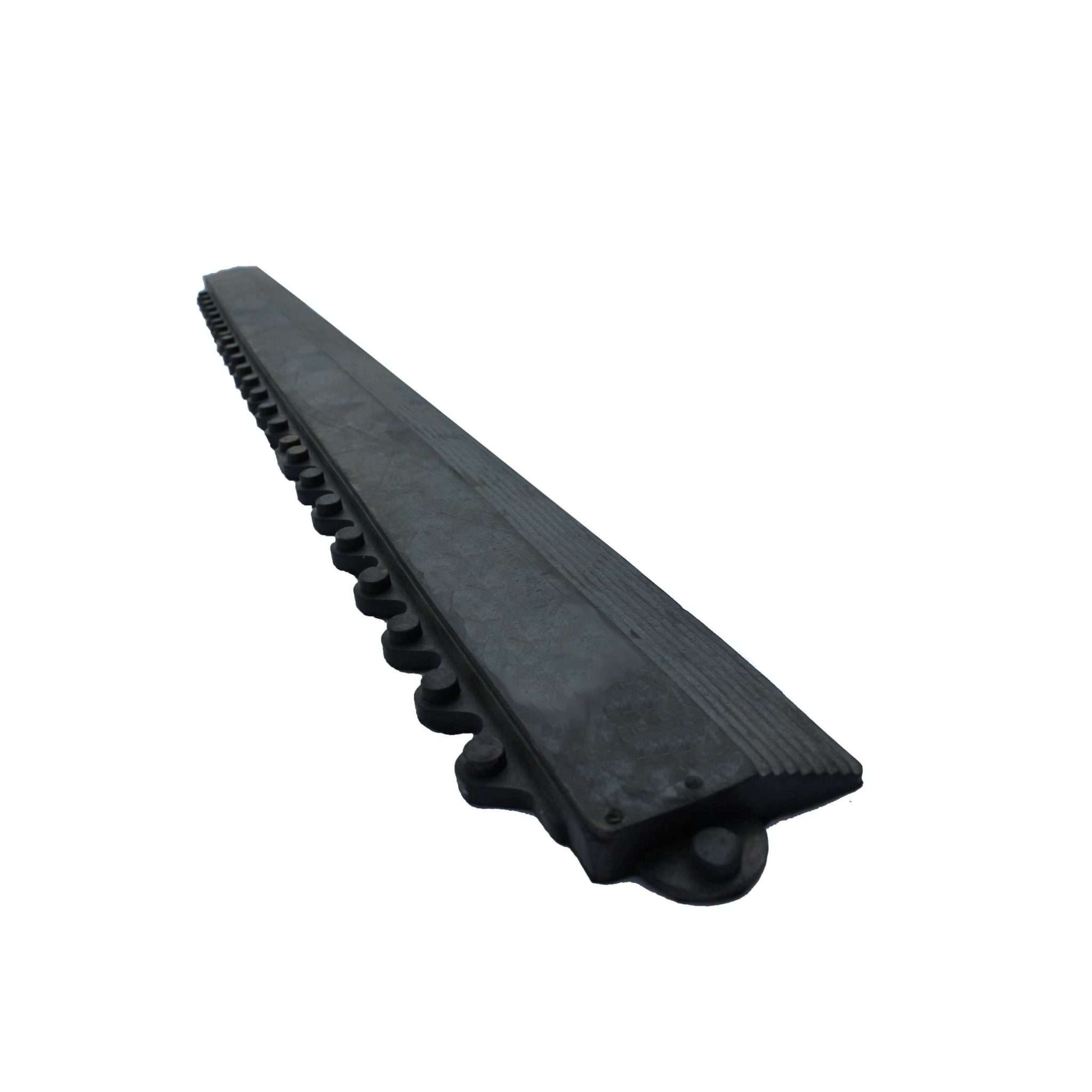 Male ramped edging for interlocking rubber mats