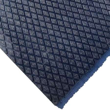Stable Mat 17mm Diamond Top