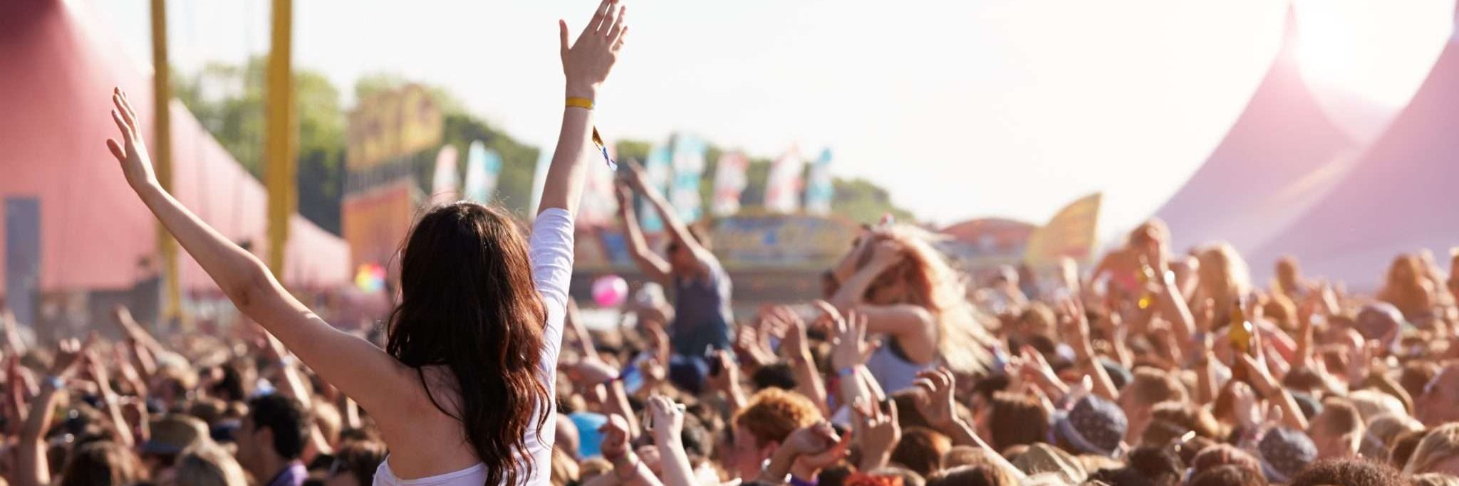 How to Protect Grass at Festivals, Weddings and Outdoor Venues