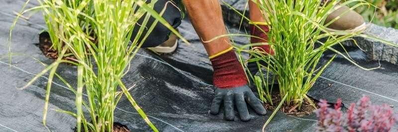 The Difference Between Woven and Non-Woven Geotextiles